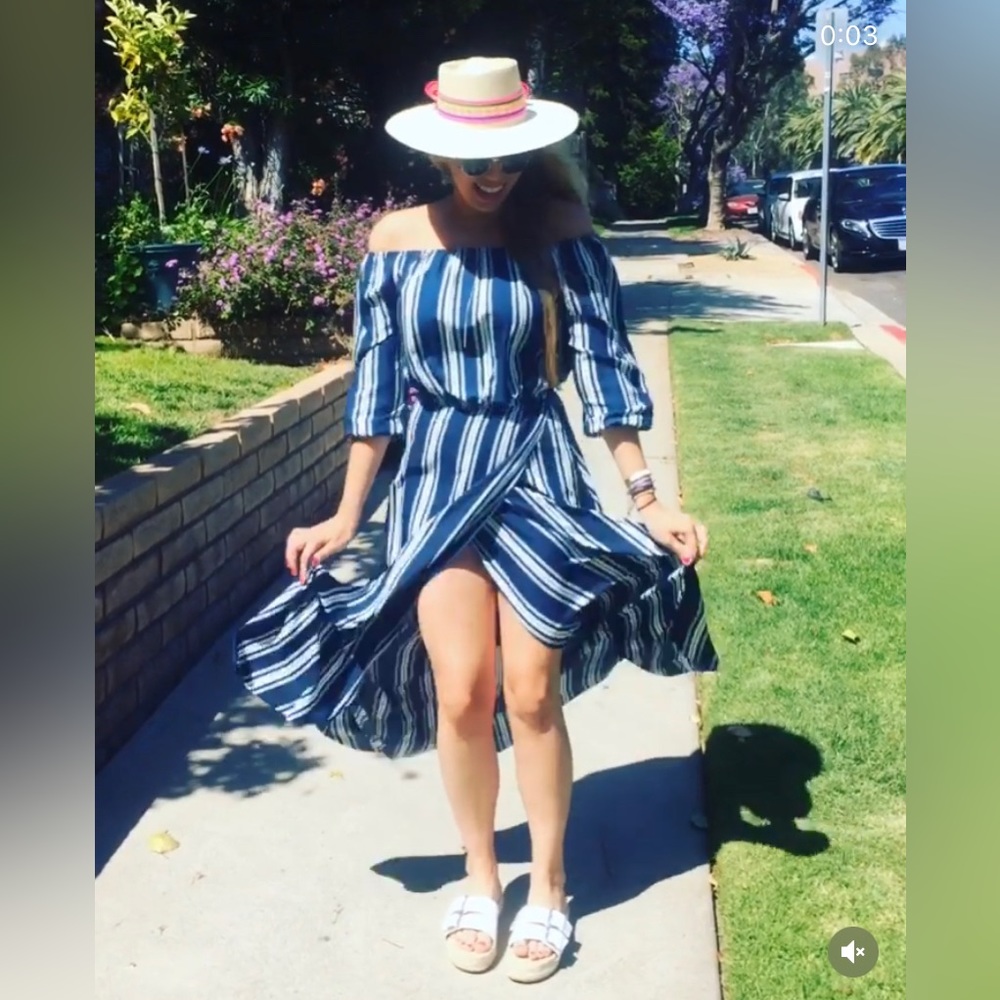 Show me your mumu rancho mirage blue striped set.